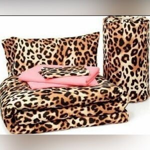 Victoria’s Secret PINK Conforter & Sheets Set NIP F/Q